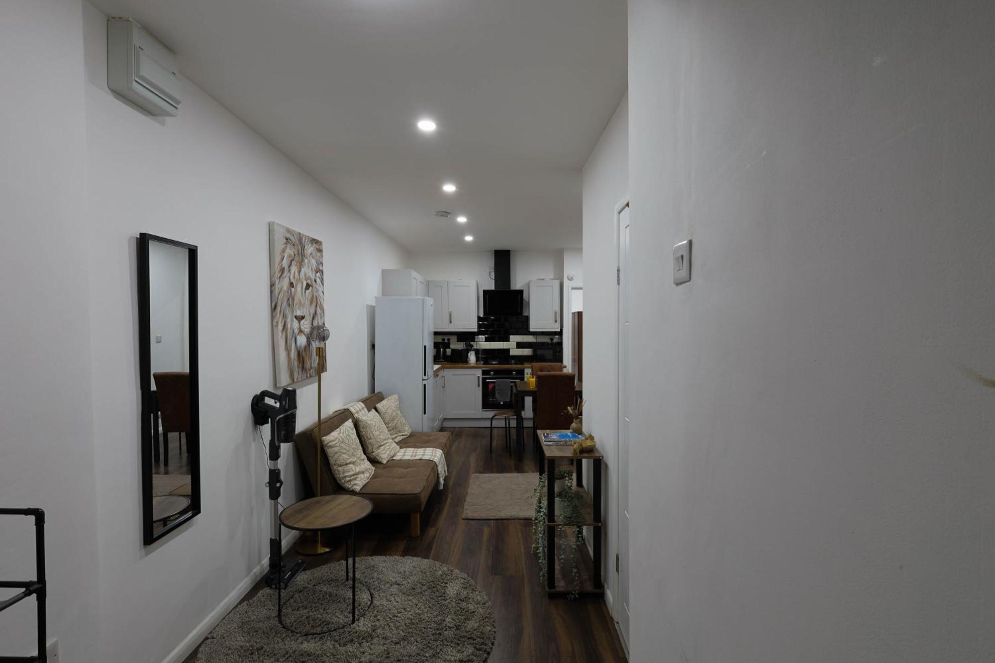 Stylish Apartment In City Centre - Walk Everywhere كارديف المظهر الخارجي الصورة